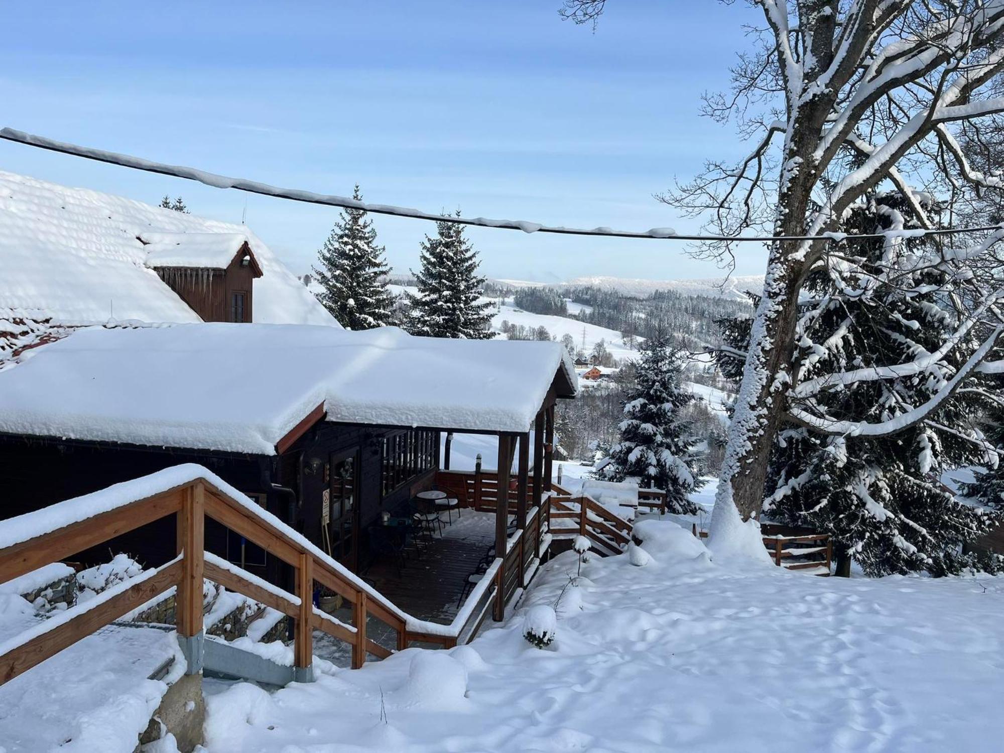 Penzion Harry Na Sjezdovce Krkonose Hotel Vysoké nad Jizerou Екстериор снимка